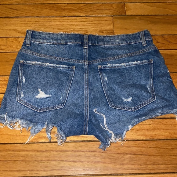 NWOT Zara denim shorts size 04 - Picture 2 of 3